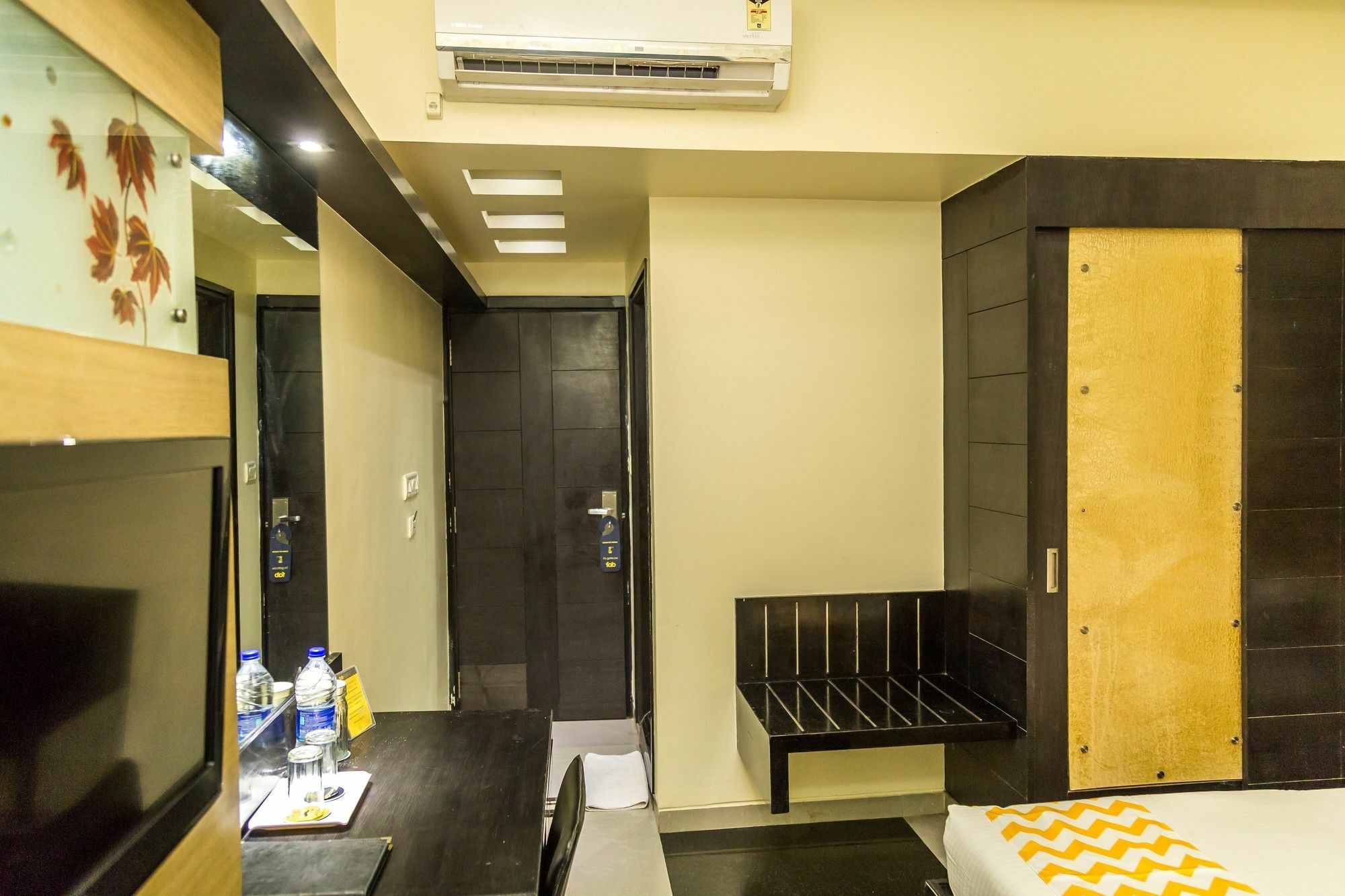 Hotel Arafa Inn Бангалор Екстериор снимка
