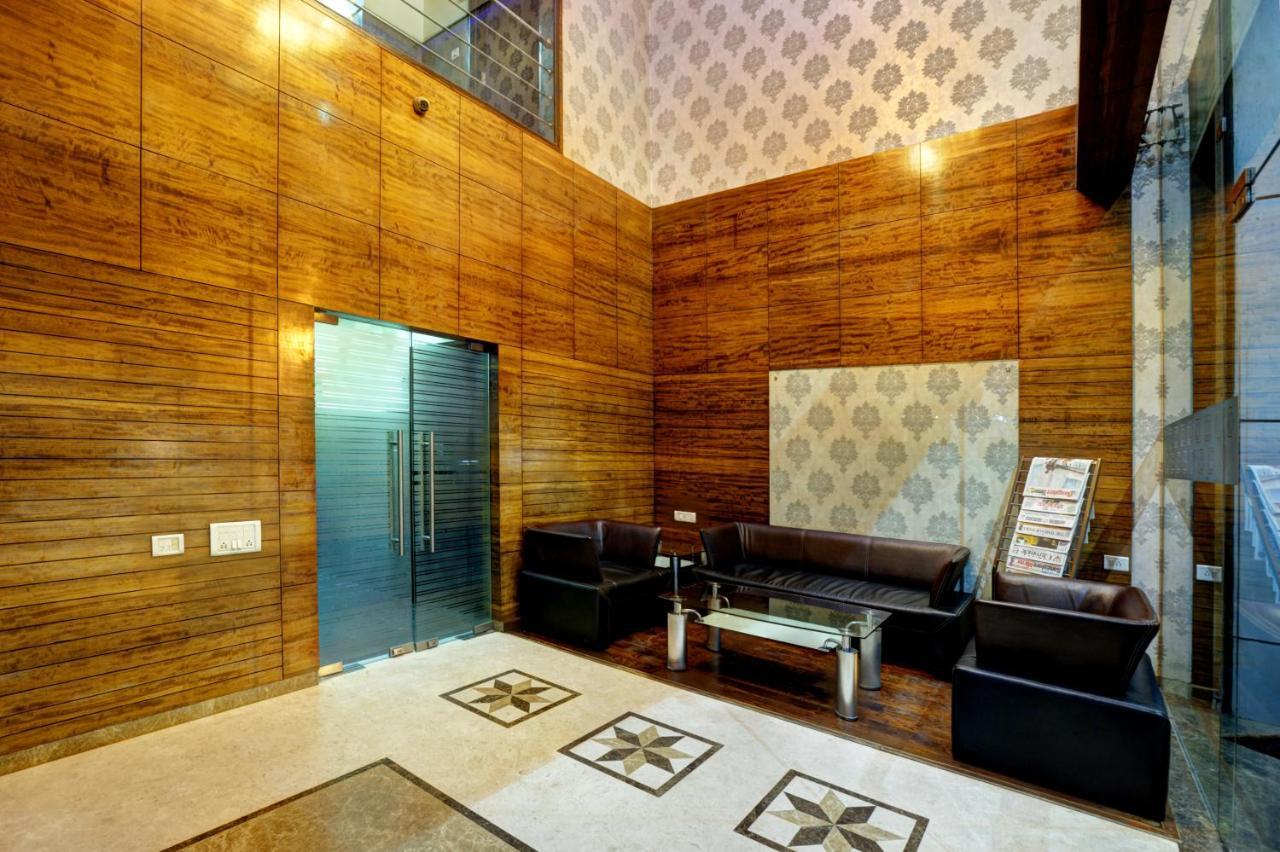Hotel Arafa Inn Бангалор Екстериор снимка