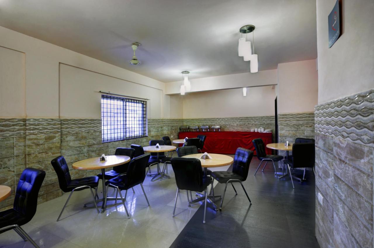 Hotel Arafa Inn Бангалор Екстериор снимка